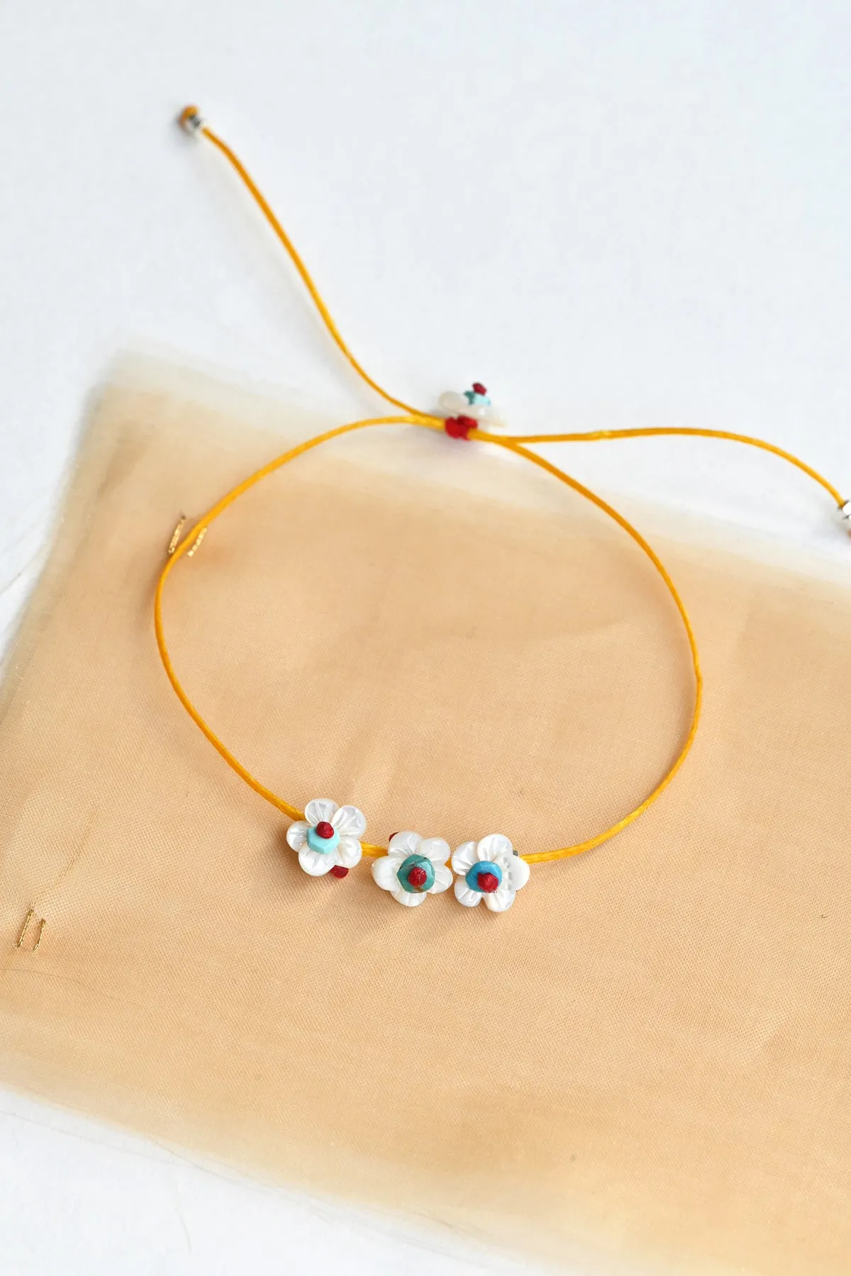 Flower Bracelet, Mother of Pearl